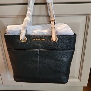 Michael Kors Bedford Leather Purse, Black